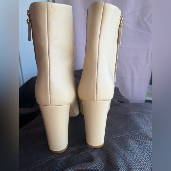 Tory Burch Penelope booties. - Picture 7 of 7